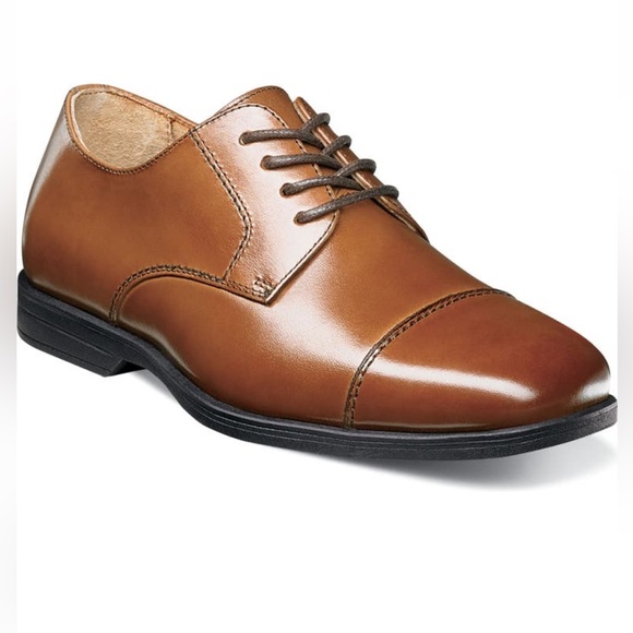 BOYS FLORSHEIM REVEAL CAP TOE DRESS SHOE (w/ bl reversible matching cognac belt) - Picture 2 of 9